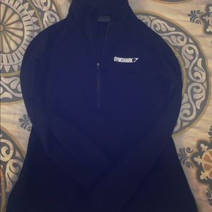 Gym shark pull over
